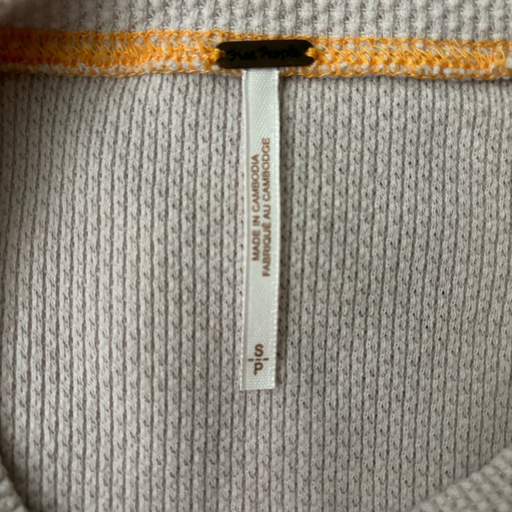 Free People zip sleeve thermal top - Picture 6 of 7